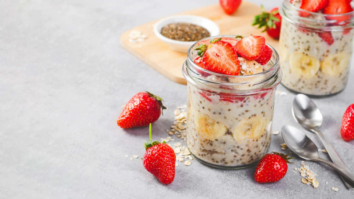 Strawberry Overnight Oats