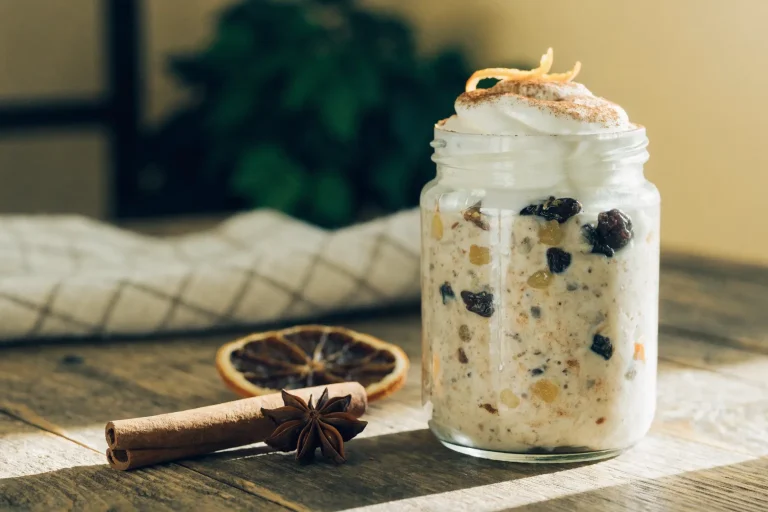 Mince Pie Overnight Oats
